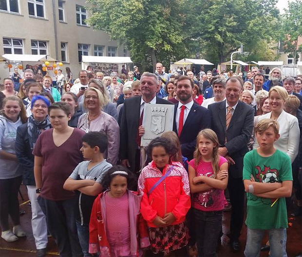 Einweihungsfeier der Gemeinschaftsschule Campus Efeuweg in Neukölln am 3. September 2015