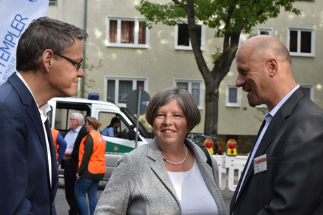 Senatorin Lompscher mit Jörn Oltmann (Stadtrat Tempelhof-Schöneberg) 