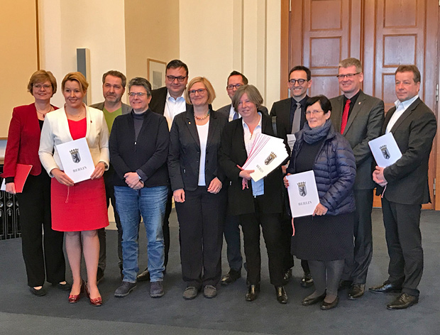 Bezirksbündnisse für Wohnungsneubau und Mieterberatung in Berlin 2018 – 2021 unterzeichnet; Bild: SenStadtWohn